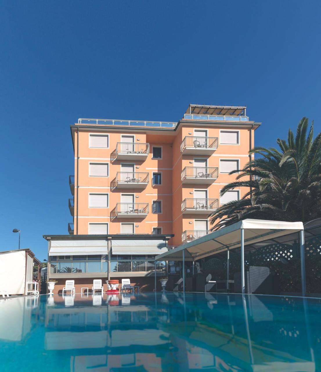 Hotel Bixio Lido di Camaiore Eksteriør bilde